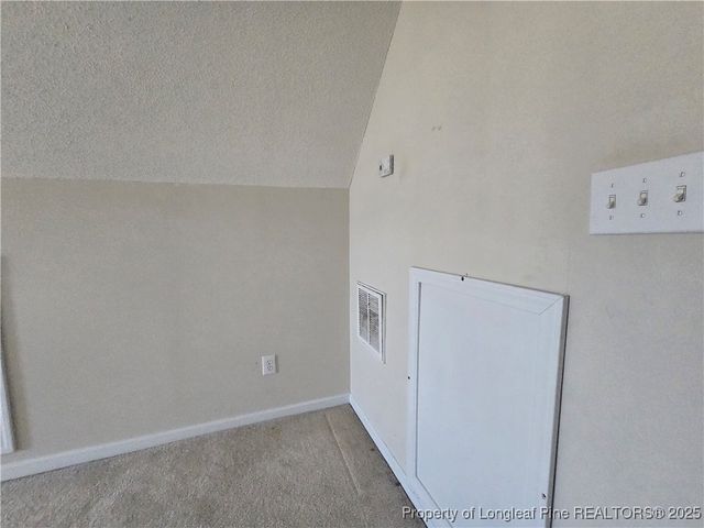 413 Turret Court, Hope Mills, NC 28348