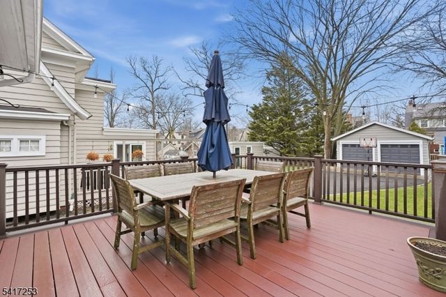 59 Park Ave, Maplewood Twp., NJ 07040