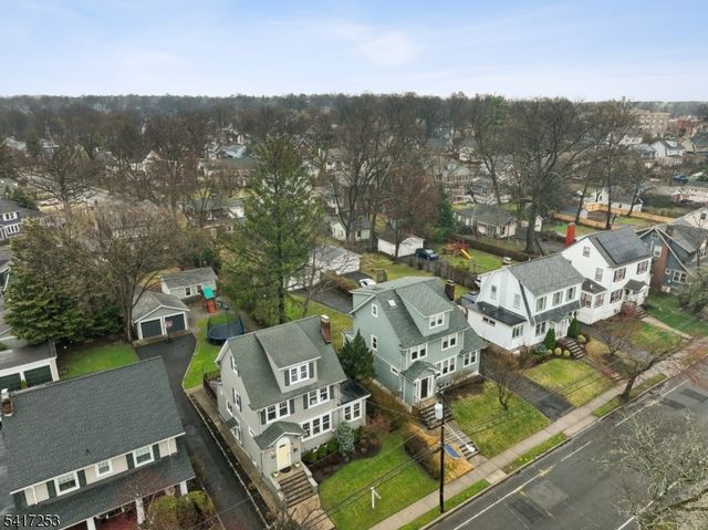 59 Park Ave, Maplewood Twp., NJ 07040