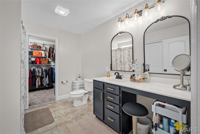 272 Hyde Park Avenue, Wentzville, MO 63385