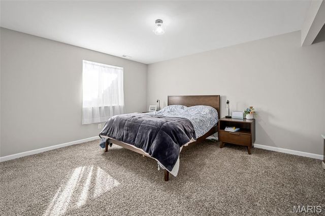 272 Hyde Park Avenue, Wentzville, MO 63385