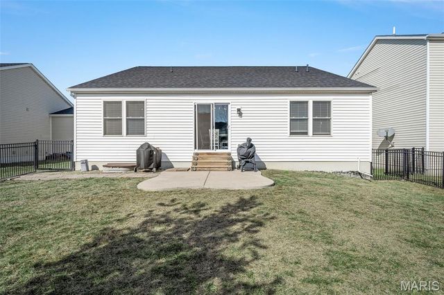 272 Hyde Park Avenue, Wentzville, MO 63385