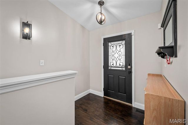 272 Hyde Park Avenue, Wentzville, MO 63385