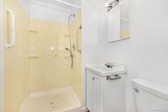 115 Dehaven Drive 302, Yonkers, NY 10703