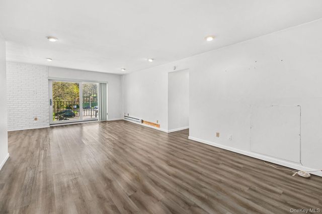 115 Dehaven Drive 302, Yonkers, NY 10703