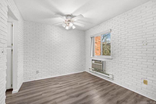 115 Dehaven Drive 302, Yonkers, NY 10703