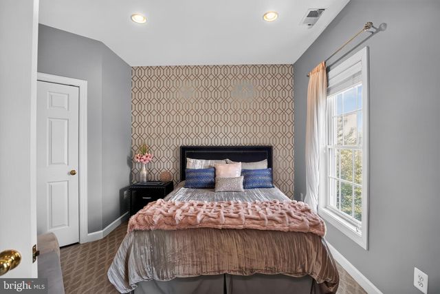 3928 SHAWFIELD LN, Frederick, MD 21704
