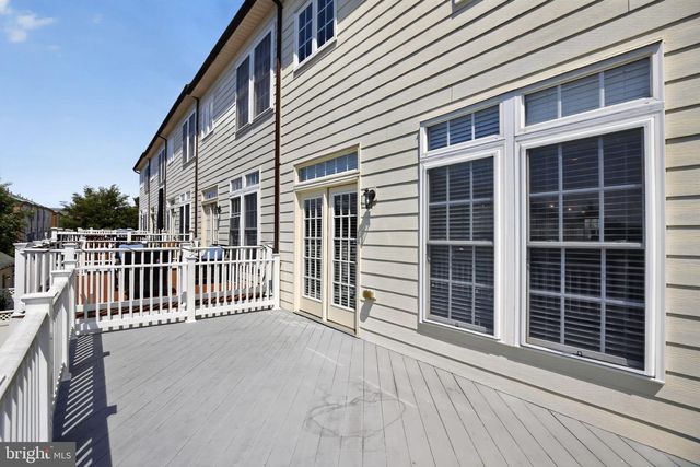 3928 SHAWFIELD LN, Frederick, MD 21704