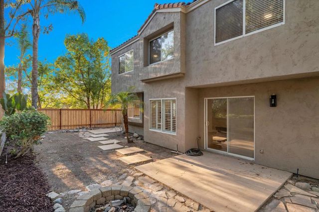 1847 Centennial Way, Escondido, CA 92026