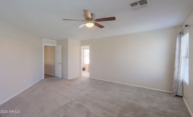 681 W Racine Loop, Casa Grande, AZ 85122