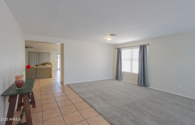 681 W Racine Loop, Casa Grande, AZ 85122