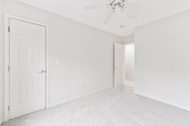 204 Central Avenue S, Wayzata, MN 55391