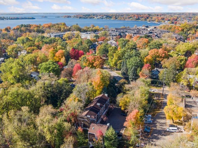 204 Central Avenue S, Wayzata, MN 55391