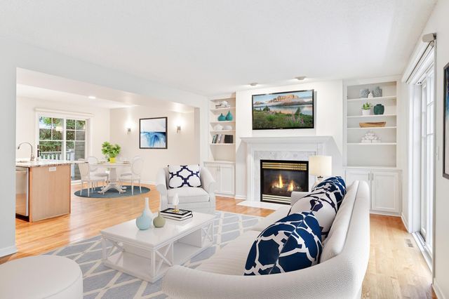 204 Central Avenue S, Wayzata, MN 55391