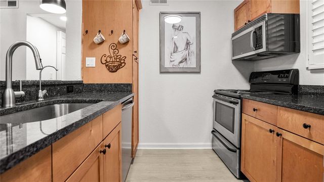 2500 WINDING CREEK BOULEVARD I205, Clearwater, FL 33761