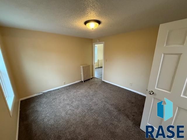 916 W 10th St Street, Sioux Falls, SD 57104