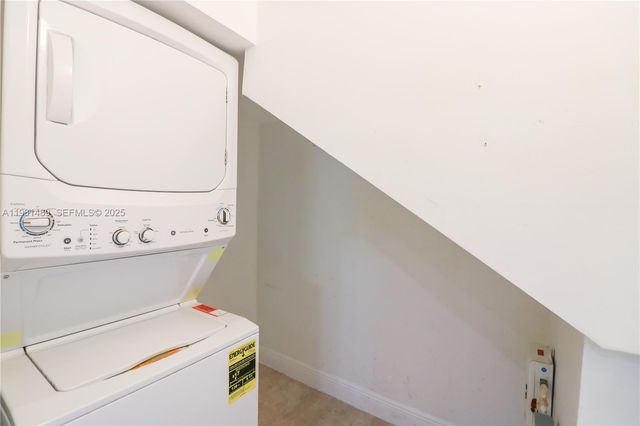 2947 Coconut Ave 4, Miami, FL 33133