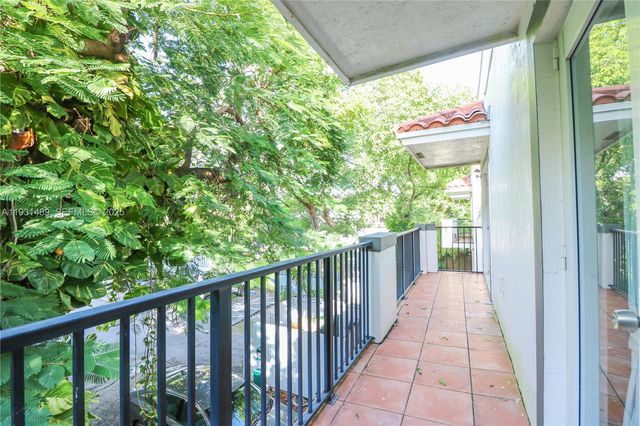 2947 Coconut Ave 4, Miami, FL 33133