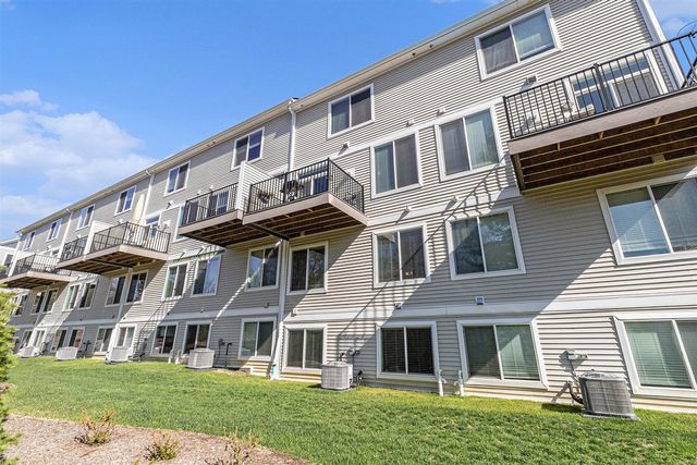 2759 Bristol Ridge Drive, Ann Arbor, MI 48105