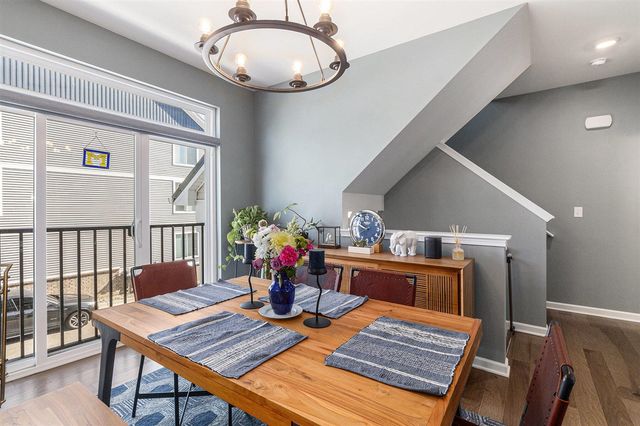 2759 Bristol Ridge Drive, Ann Arbor, MI 48105