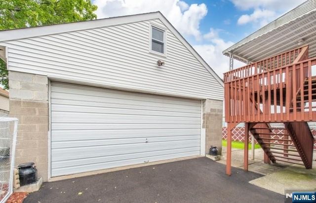 108 Jefferson Place, Totowa, NJ 07512
