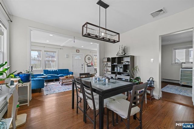 108 Jefferson Place, Totowa, NJ 07512