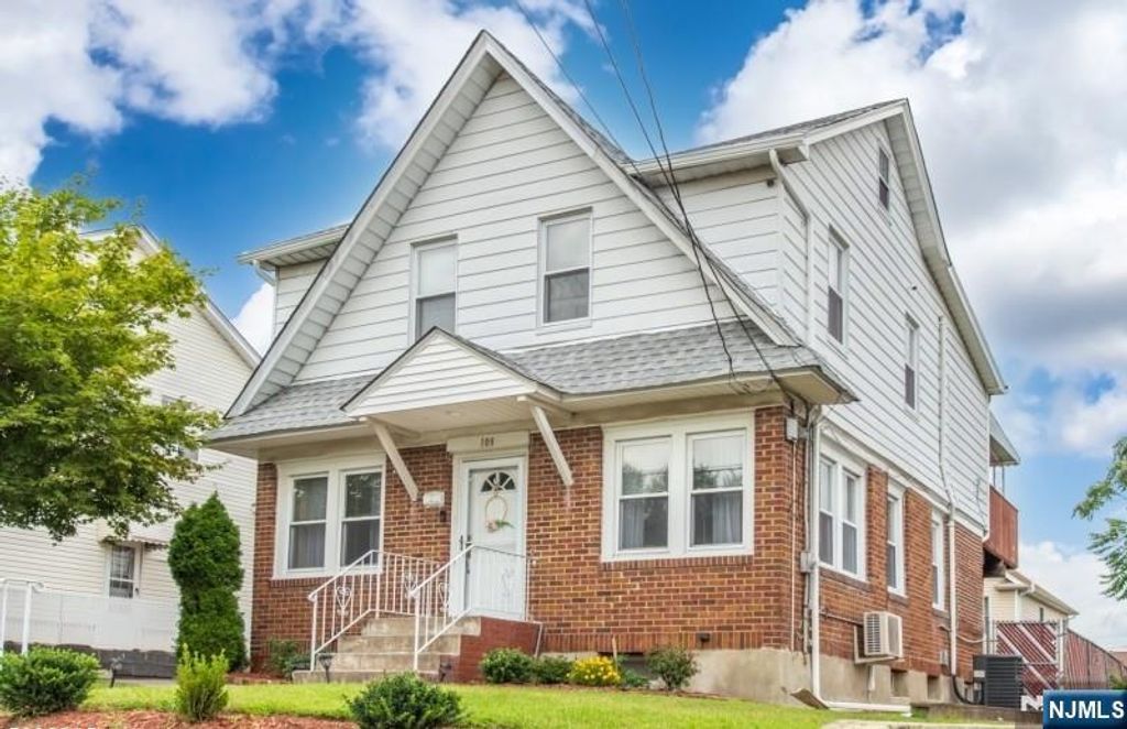 108 Jefferson Place, Totowa, NJ 07512