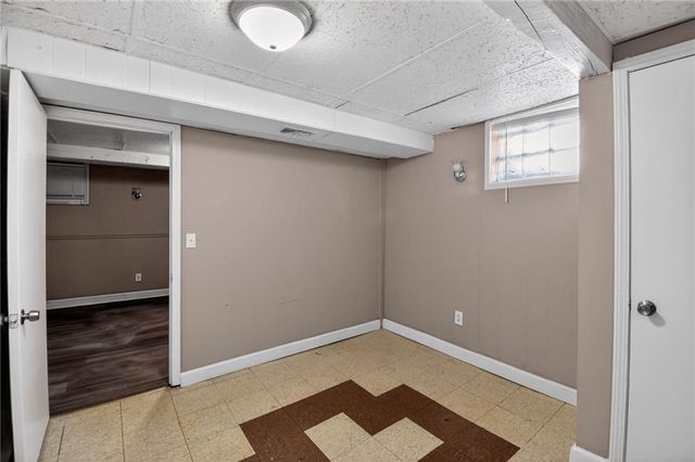 9105 E 89TH Street, Kansas City, MO 64138