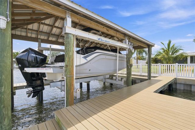 485 FLAMINGO DRIVE, Apollo Beach, FL 33572