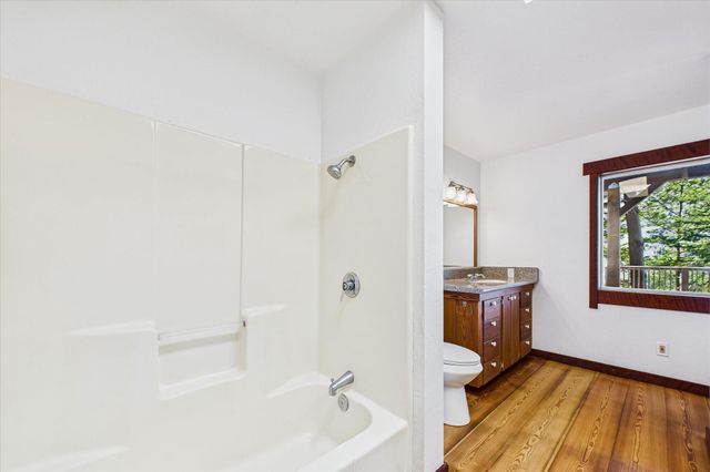 145 Cove View Drive, Shelter Cove, CA 95589