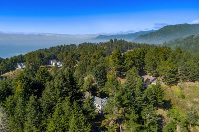 145 Cove View Drive, Shelter Cove, CA 95589