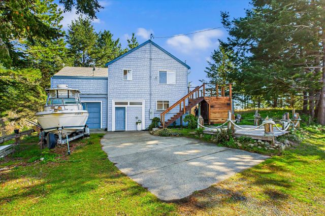 145 Cove View Drive, Shelter Cove, CA 95589