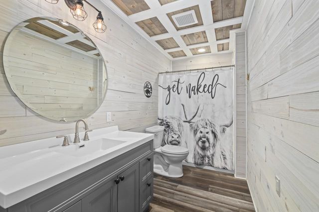 W1097 Spring Prairie ROAD, Burlington, WI 53105