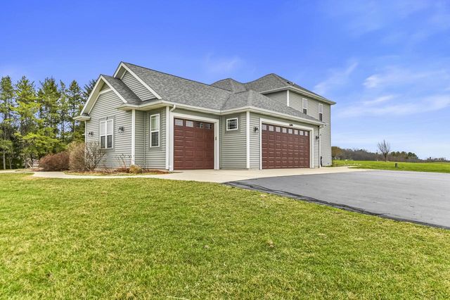 W1097 Spring Prairie ROAD, Burlington, WI 53105