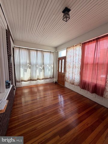 536 W CHEW AVE, Philadelphia, PA 19120