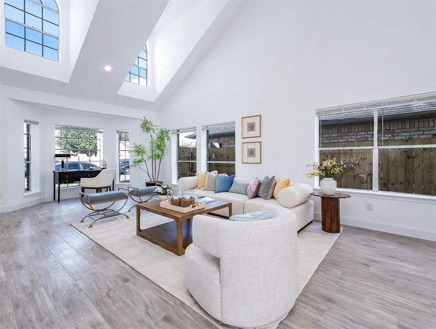 13547 Pasa Robles Lane, Houston, TX 77083