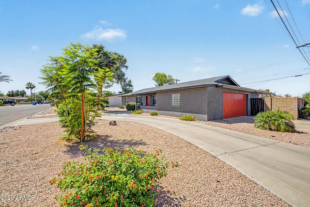 1202 W HAZELWOOD Street, Phoenix, AZ 85013
