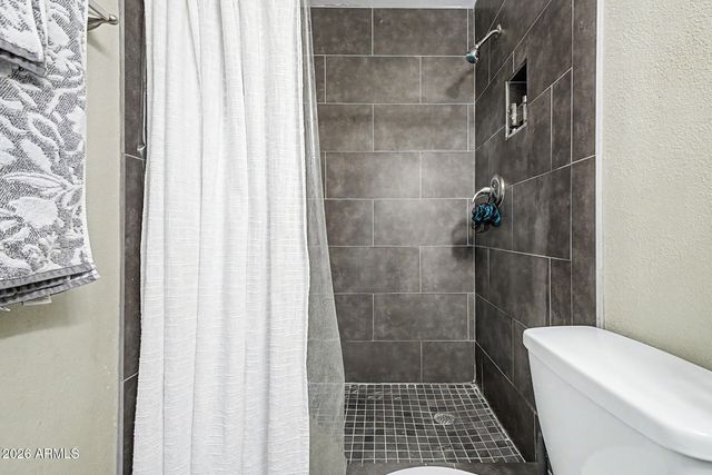 1202 W HAZELWOOD Street, Phoenix, AZ 85013