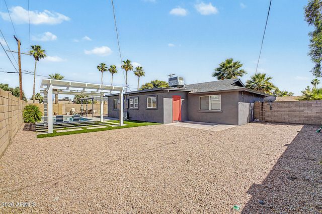 1202 W HAZELWOOD Street, Phoenix, AZ 85013