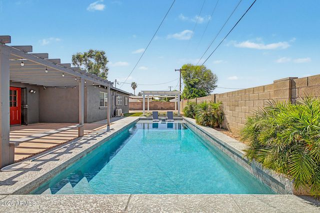 1202 W HAZELWOOD Street, Phoenix, AZ 85013