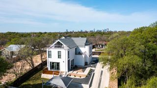 1409 E M Franklin Ave B, Austin, TX 78721