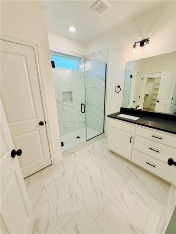 1202 Suncrest Street, Bryan, TX 77803