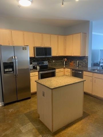 1803 Broadway Apt 611, Nashville, TN 37203