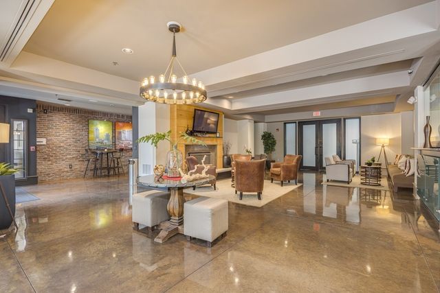 1803 Broadway Apt 611, Nashville, TN 37203