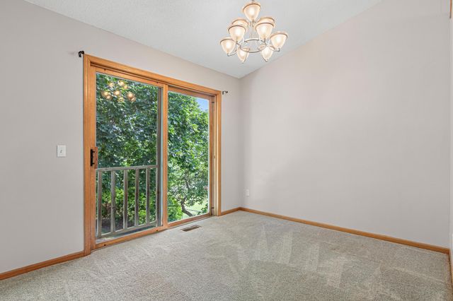 5420 134th Street N, Hugo, MN 55038