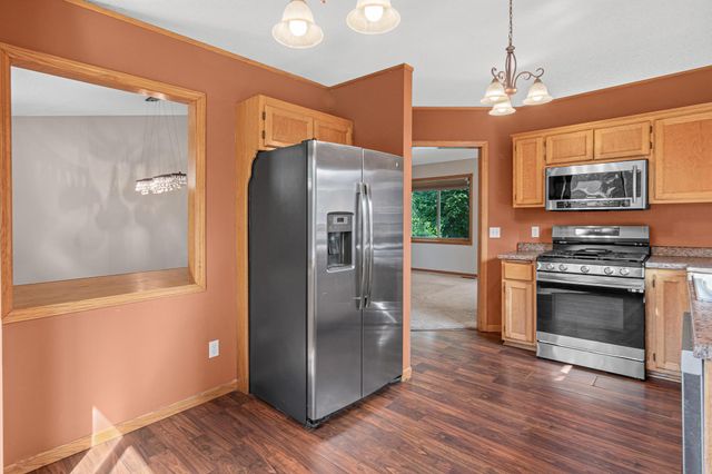 5420 134th Street N, Hugo, MN 55038