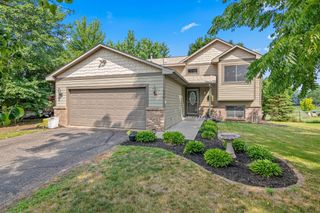 5420 134th Street N, Hugo, MN 55038