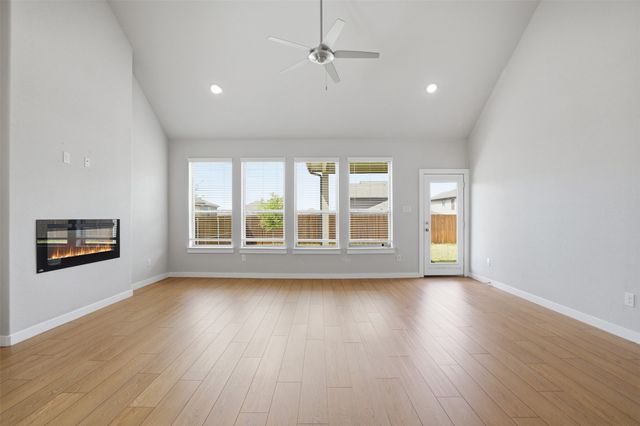 10613 Tuxinaw Trail, Fort Worth, TX 76179