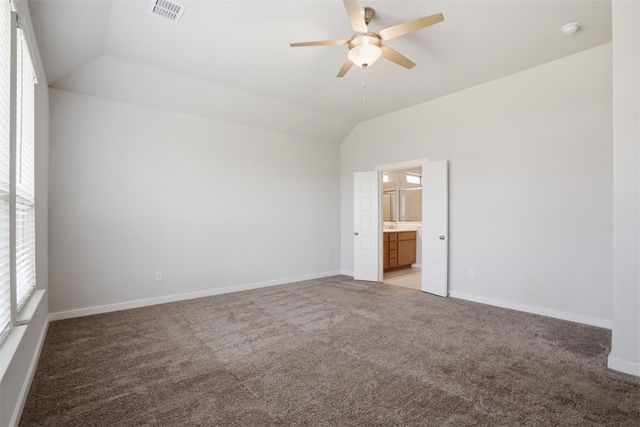 10613 Tuxinaw Trail, Fort Worth, TX 76179