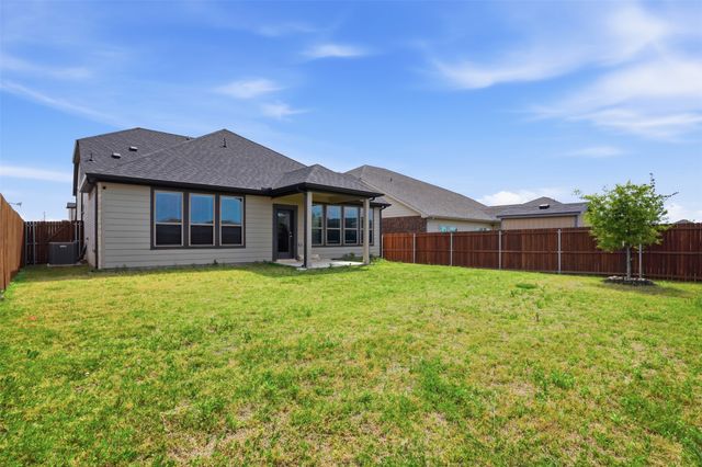 10613 Tuxinaw Trail, Fort Worth, TX 76179